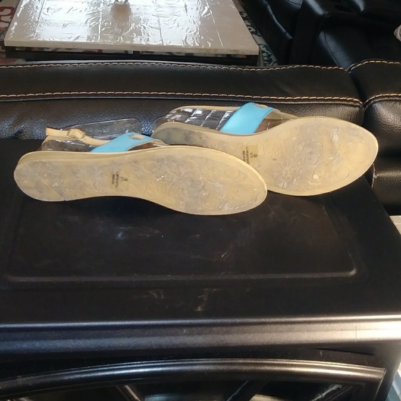 Turquoise sandals - Picture 4 of 4